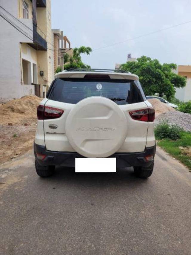 https://images10.gaadi.com/usedcar_image/4404394/original/0a589297f4b4a8bdbee5f47a592772cc.jpeg?imwidth=6401