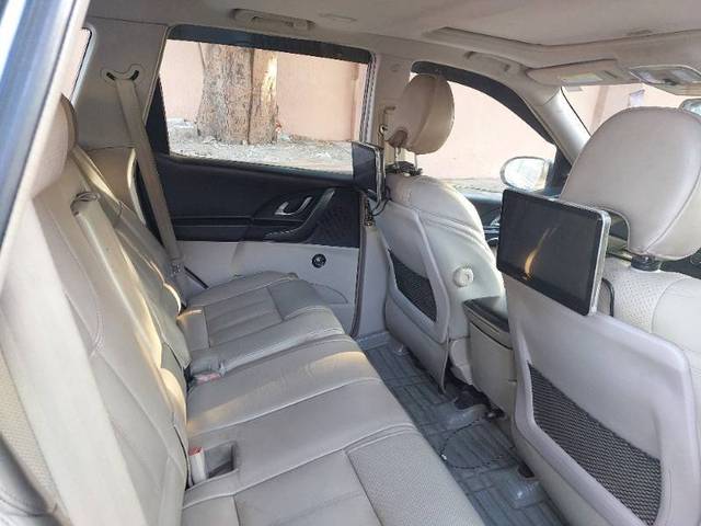 https://images10.gaadi.com/usedcar_image/4404401/original/b5bdcbec8d7b7b5fa2c202ac92ecbd37.jpg?imwidth=6402