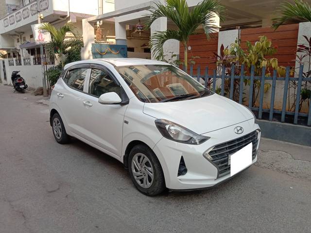 https://images10.gaadi.com/usedcar_image/4404430/original/processed_b463d934424434fc8942dede15a5226e.jpg?imwidth=6400