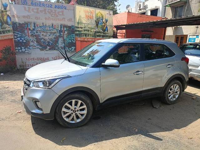 https://images10.gaadi.com/usedcar_image/4404433/original/4045388829834e3ec22948d9f93375f3.jpg?imwidth=6401