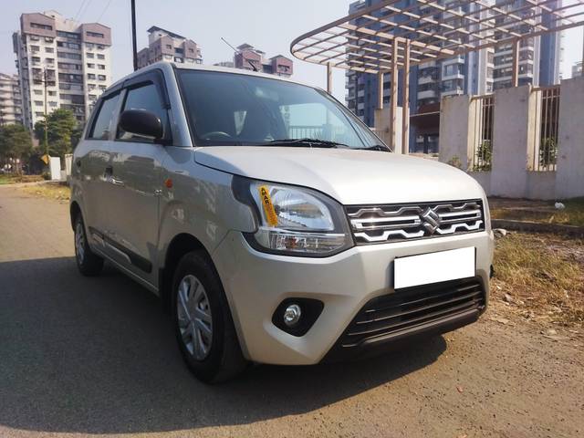 https://images10.gaadi.com/usedcar_image/4404483/original/processed_0115b8c1df5139d283348530fa01b421.jpg?imwidth=6400