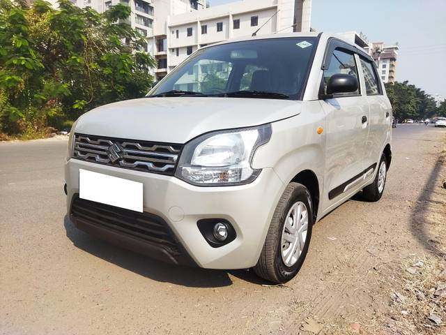 https://images10.gaadi.com/usedcar_image/4404483/original/processed_59e47789b0137e8bf8fc6cdbdc36984e.jpg?imwidth=6401