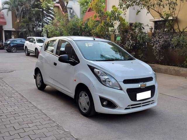 https://images10.gaadi.com/usedcar_image/4404527/original/processed_38c70c59244a1c4b27534bacb2719f84.jpg?imwidth=6400