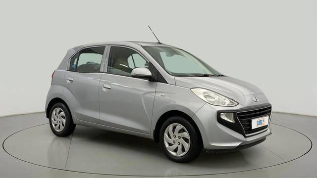 https://images10.gaadi.com/usedcar_image/4404571/original/a47f5d16cb46c7f6702b5b3a8902e1f8.jpg?imwidth=6400