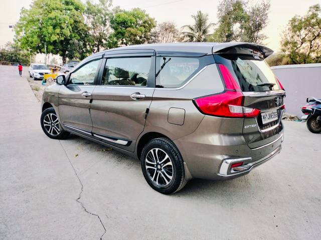 https://images10.gaadi.com/usedcar_image/4404575/original/ad1a5219d15a1f8f8f0e5b8beb20eb65.jpg?imwidth=6402