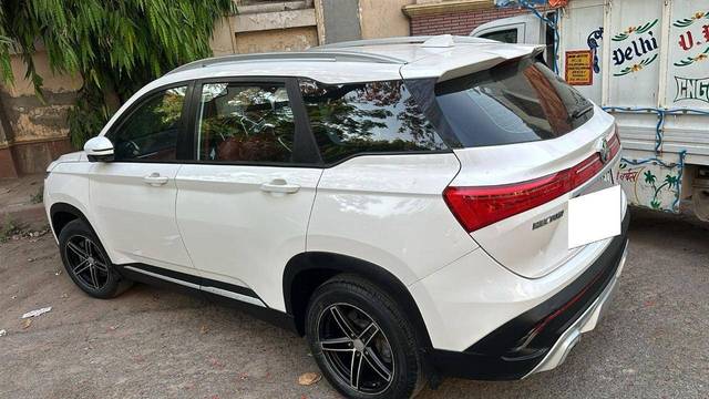 https://images10.gaadi.com/usedcar_image/4404940/original/105da4da0ee758891a5841e884902974.jpg?imwidth=6401