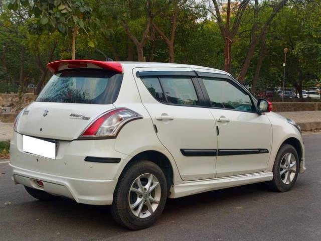 https://images10.gaadi.com/usedcar_image/4404979/original/processed_b5de83321461169eb76bd13152ffa857.jpg?imwidth=6402