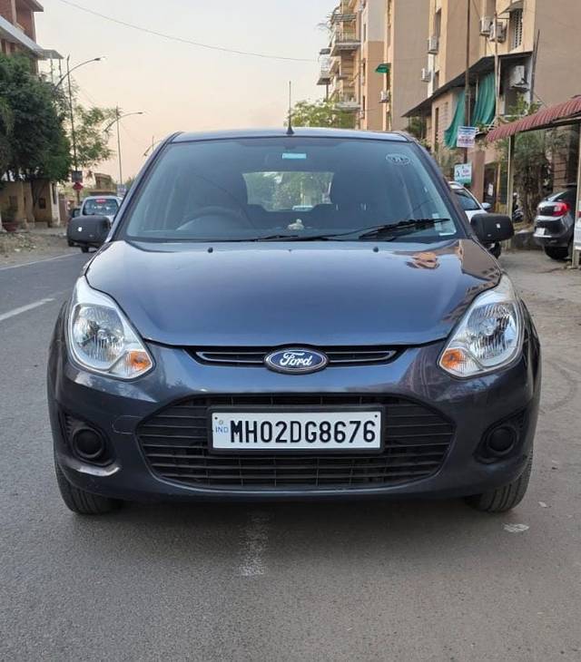 https://images10.gaadi.com/usedcar_image/4405098/original/8119012b1d026be88a6b4de6cc8c01a6.jpg?imwidth=6402