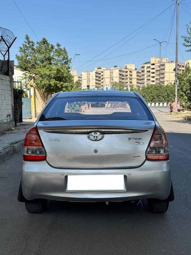 https://images10.gaadi.com/usedcar_image/4405450/original/processed_1aca1435f9379cdd0c987a0b70797892.jpg?imwidth=6402