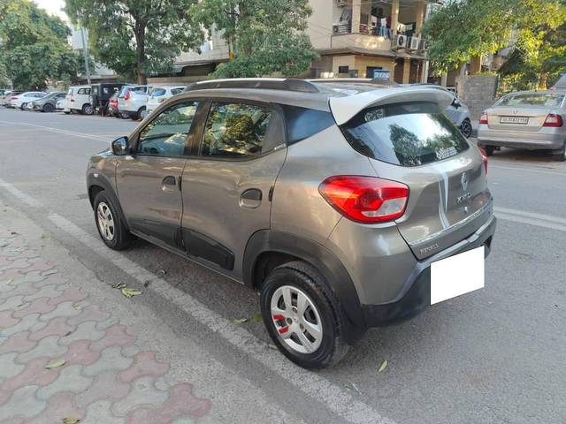 https://images10.gaadi.com/usedcar_image/4405501/original/processed_7ff73e5cf098e6d668d44a6b825a765d.jpg?imwidth=6402