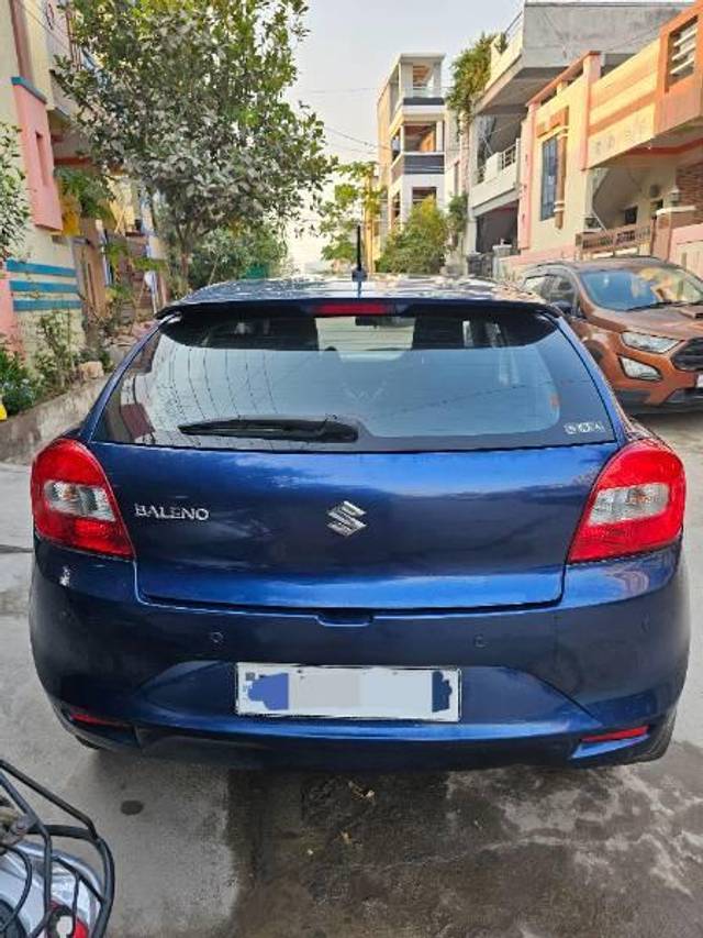 https://images10.gaadi.com/usedcar_image/4405550/original/processed_c6bae38f-c6b6-43f9-a6f3-8142596bd37f.jpg?imwidth=6402