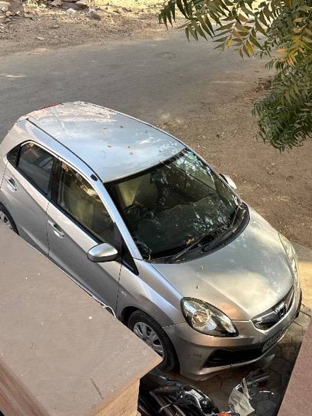 https://images10.gaadi.com/usedcar_image/4405631/original/d5ea4b0397154fe7c757af7e35a16fa5.jpg?imwidth=6400