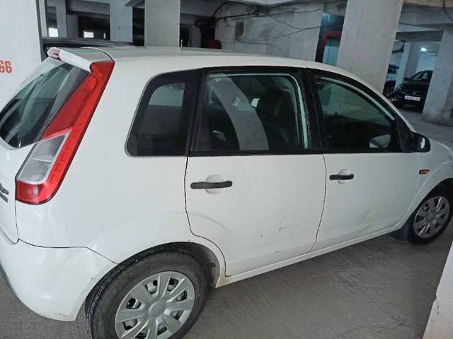 https://images10.gaadi.com/usedcar_image/4405666/original/6a7efd369d48cc4b850f16698c121e17.jpg?imwidth=6401