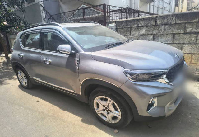 https://images10.gaadi.com/usedcar_image/4405675/original/22196b9373824f0098974336588da19c.jpg?imwidth=6400
