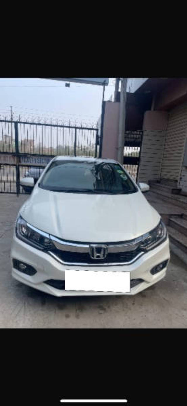 https://images10.gaadi.com/usedcar_image/4405680/original/b92e98594fdc781a347c6267ff5aefa6.png?imwidth=6401
