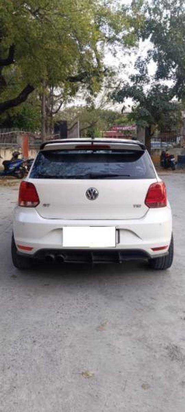 https://images10.gaadi.com/usedcar_image/4405720/original/8e7cafbb7ec51c9b48c3ea7372156925.jpeg?imwidth=6401
