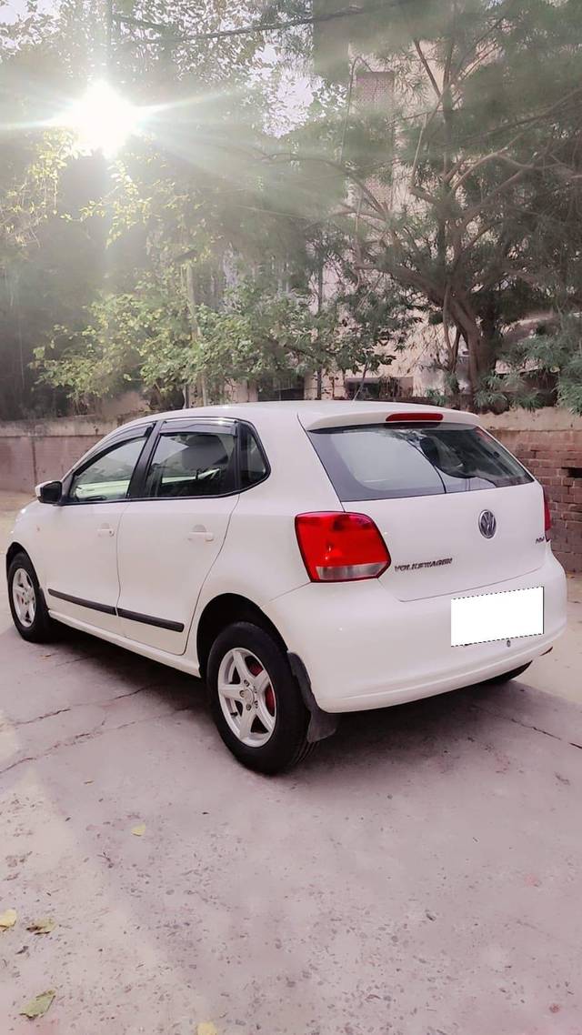 https://images10.gaadi.com/usedcar_image/4405745/original/processed_7f6b710edd292e79a2438680448c498f.jpg?imwidth=6401