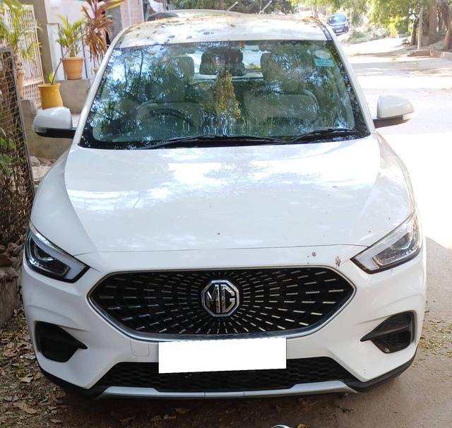 https://images10.gaadi.com/usedcar_image/4405759/original/ac94f6bab968d7dfc873b64241e167cc.jpg?imwidth=6400