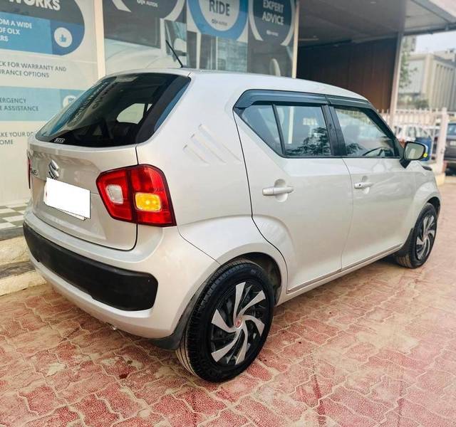 https://images10.gaadi.com/usedcar_image/4405809/original/processed_3f3d763fda71c2a37c64a2c1ebf76da9.jpg?imwidth=6401