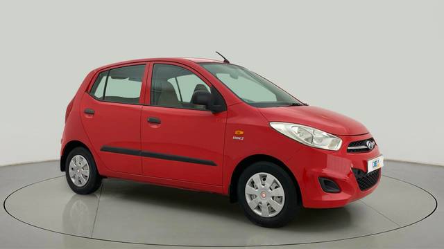 https://images10.gaadi.com/usedcar_image/4405880/original/754482027eddced9bbbf37e56378e814.jpg?imwidth=6400