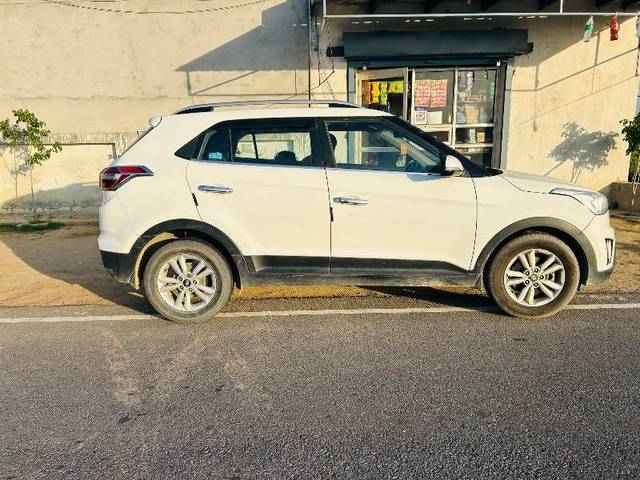 https://images10.gaadi.com/usedcar_image/4405900/original/e3d47d3e4155f2a3b3d1bff080f03c5e.jpeg?imwidth=6400