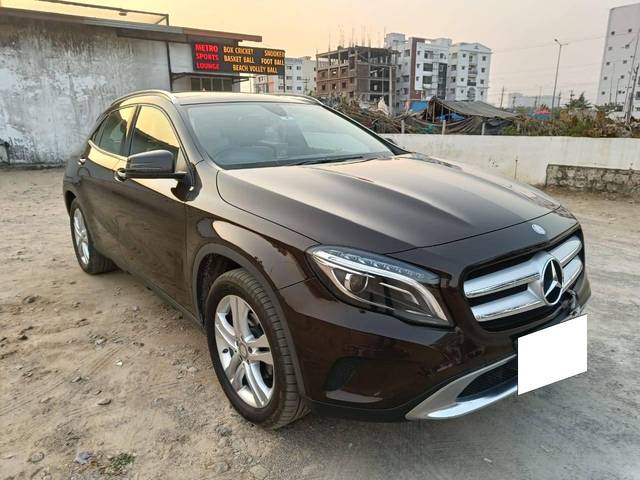 https://images10.gaadi.com/usedcar_image/4405973/original/processed_37af539551f013af035f3f89e2dab1dc.jpg?imwidth=6401