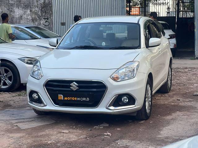 https://images10.gaadi.com/usedcar_image/4406108/original/processed_1ce01a46bd7f9901d4c9b5dcc66adfaf.jpg?imwidth=6400