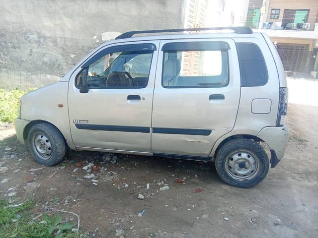 https://images10.gaadi.com/usedcar_image/4406262/original/b6b35b403544faa64e07d8fa1aec6df1.jpg?imwidth=6400