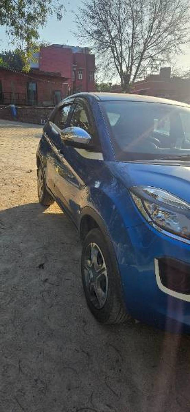 https://images10.gaadi.com/usedcar_image/4406272/original/6c887e75dda5a64912953e73eec72797.jpg?imwidth=6402