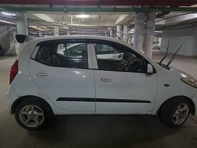 https://images10.gaadi.com/usedcar_image/4406297/original/222786afed24516ee64e4e4b606ff090.jpg?imwidth=6401