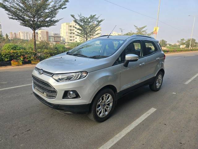 https://images10.gaadi.com/usedcar_image/4406352/original/cf2348ca54f477d8f1ab18fda6bebb96.jpg?imwidth=6401