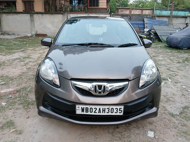 https://images10.gaadi.com/usedcar_image/4406366/original/4c1a93f89aa76cca2175e3b25e335c90.jpg?imwidth=6400