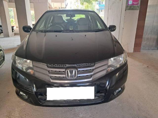 https://images10.gaadi.com/usedcar_image/4406475/original/65925bb284171a0b6c1cb0b2c359db15.jpg?imwidth=6401