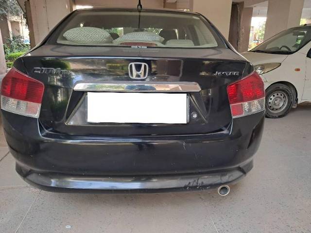 https://images10.gaadi.com/usedcar_image/4406475/original/a5d3e62d88f277c16ff7a9e2d5edb2af.jpg?imwidth=6402