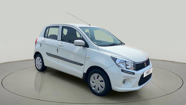 https://images10.gaadi.com/usedcar_image/4406492/original/d57ad1b67cef4e3bed1efd1e70de635e.jpg?imwidth=6400