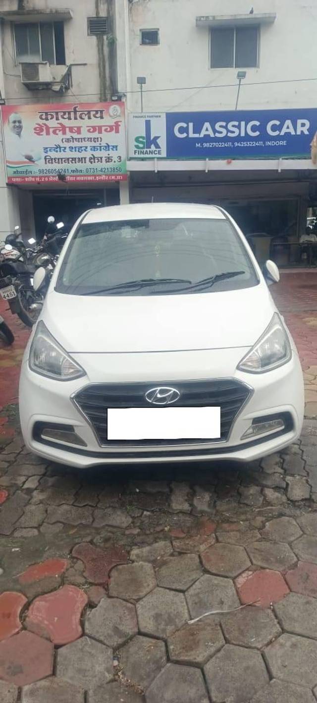 https://images10.gaadi.com/usedcar_image/4406495/original/processed_474d728a3e0275e58db8df5cf7cf4d2e.jpeg?imwidth=6400