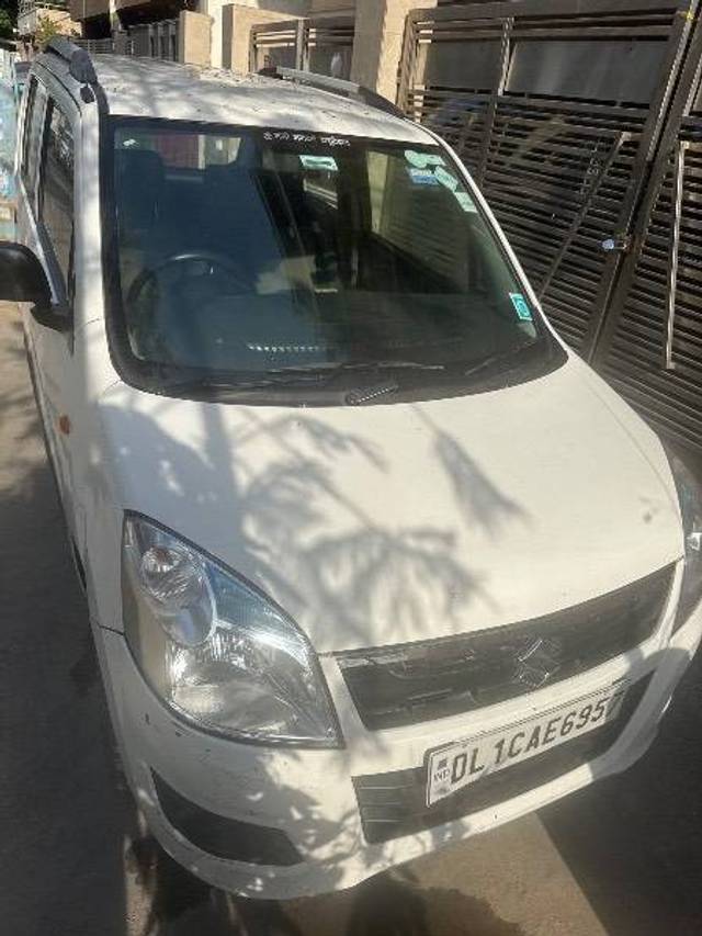 https://images10.gaadi.com/usedcar_image/4406537/original/8df041428dc401f0c0e2dac6285d90ab.jpg?imwidth=6400
