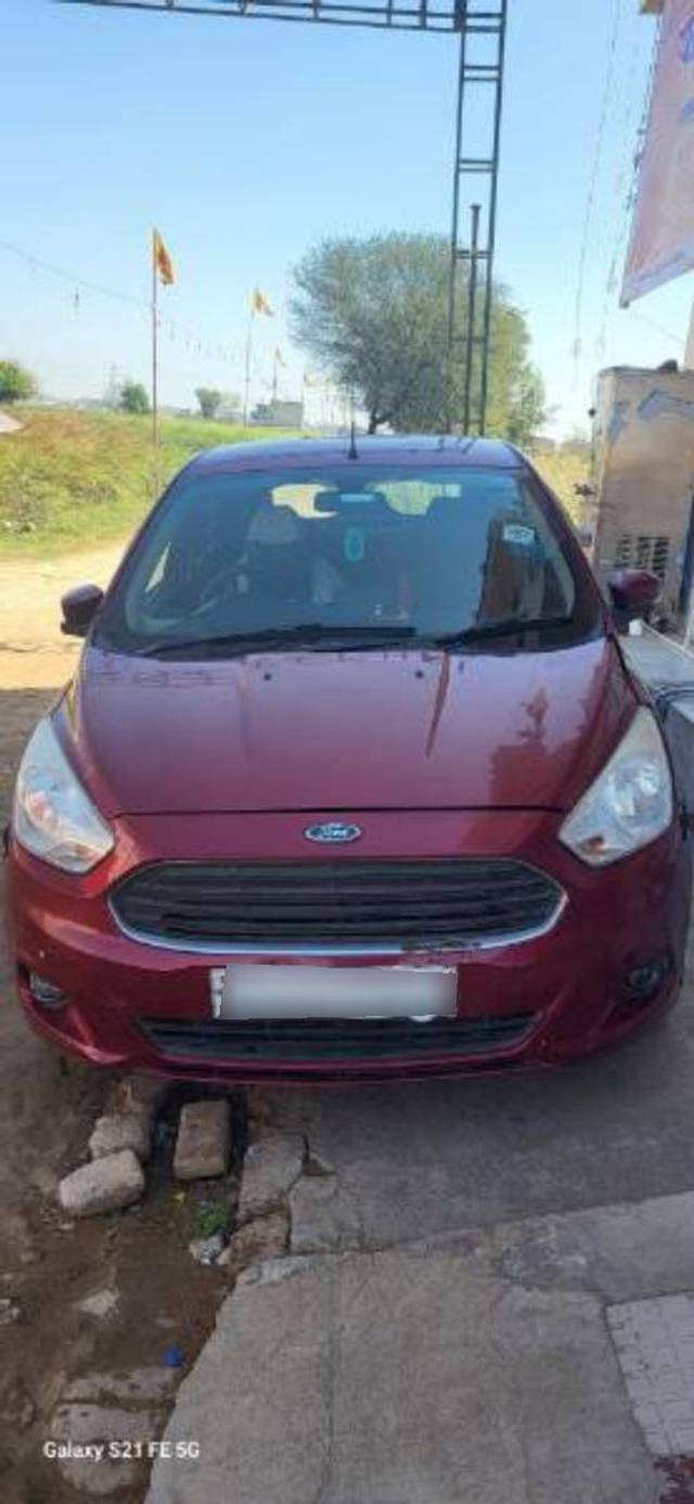 https://images10.gaadi.com/usedcar_image/4406613/original/32af1a44154f4c3081d6f1880391b574.jpg?imwidth=6400