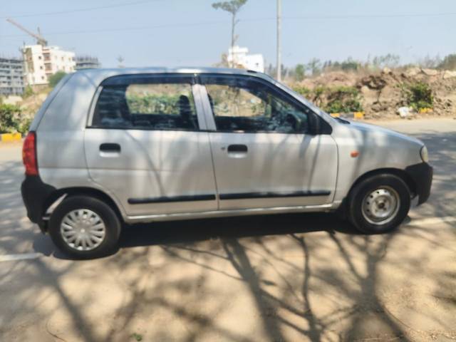 https://images10.gaadi.com/usedcar_image/4406629/original/04655f7dcb0121bc8a3d4755d28f36cd.jpg?imwidth=6401