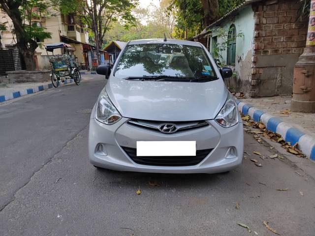 https://images10.gaadi.com/usedcar_image/4406748/original/processed_b32575a756ebba1ed1367d9813a7abcd.jpg?imwidth=6402