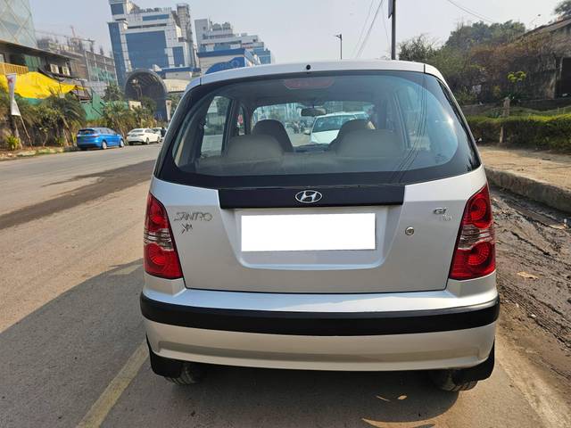 https://images10.gaadi.com/usedcar_image/4406775/original/processed_cc760d5fffd923cf6587466e74be7c99.jpg?imwidth=6402