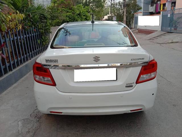 https://images10.gaadi.com/usedcar_image/4406807/original/processed_758a2b4c3e9ebd54d99c0c19b07f84e1.jpg?imwidth=6401