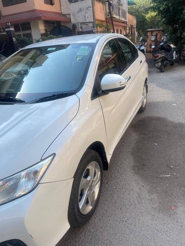 https://images10.gaadi.com/usedcar_image/4406827/original/026792eca90752d092c95811568a238c.jpg?imwidth=6401