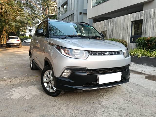 https://images10.gaadi.com/usedcar_image/4406937/original/processed_b10987e9f897b7c3d833a2efe892d798.jpg?imwidth=6400