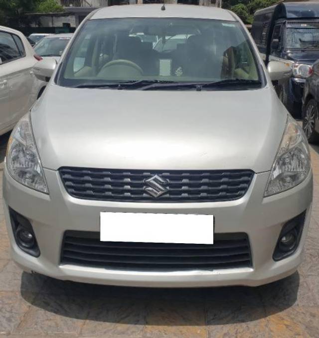 https://images10.gaadi.com/usedcar_image/4406967/original/processed_94207157-841e-45dc-ab7d-b6f4c67bcf2d.jpg?imwidth=6400