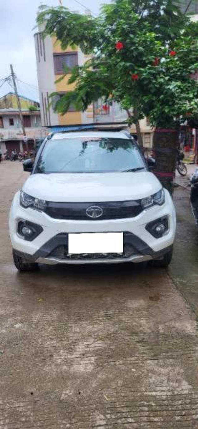 https://images10.gaadi.com/usedcar_image/4406973/original/processed_7060ee4d-423a-4950-b121-6fdc7949660a.jpg?imwidth=6400