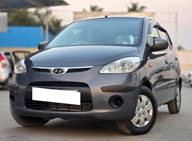 https://images10.gaadi.com/usedcar_image/4407053/original/processed_1409b246bf9f77700083a021b3d09067.jpg?imwidth=6402