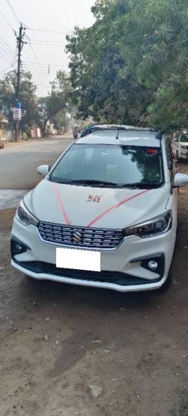 https://images10.gaadi.com/usedcar_image/4407167/original/processed_8afd53f1-7bf5-4529-9644-166651ddf041.jpg?imwidth=6400