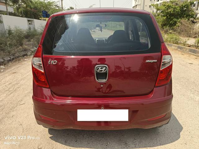 https://images10.gaadi.com/usedcar_image/4407168/original/processed_b98a27e9c129df1f5016d989ab056f03.jpg?imwidth=6402