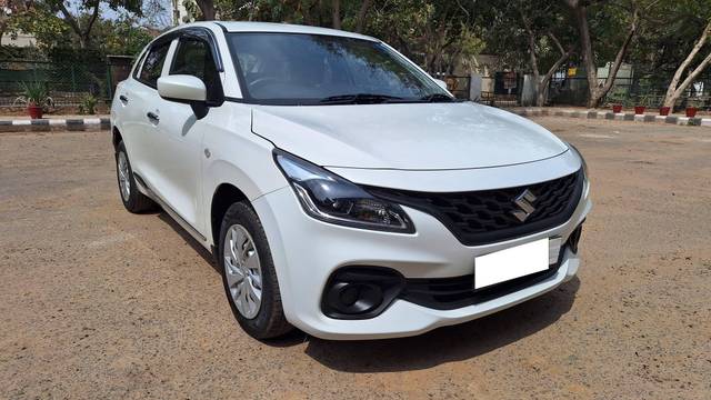 https://images10.gaadi.com/usedcar_image/4407182/original/processed_d8e878a80aa60c0a5623a0bc875f1360.jpg?imwidth=6400